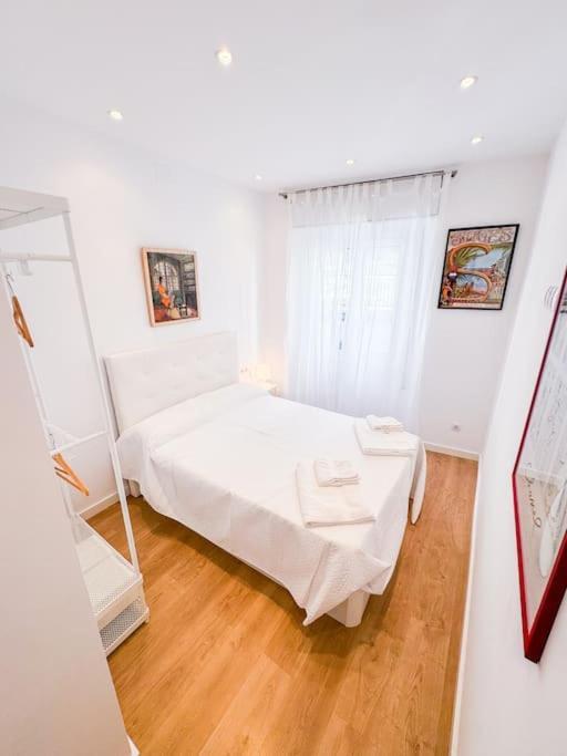 Anna & Thomas - Sitges Center Apt Buitenkant foto